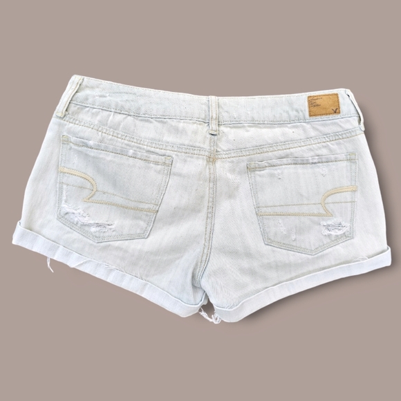 American Eagle Outfitters Light Blue Denim Stretch Cut-Off Shorts, size 8 - Picture 2 of 5